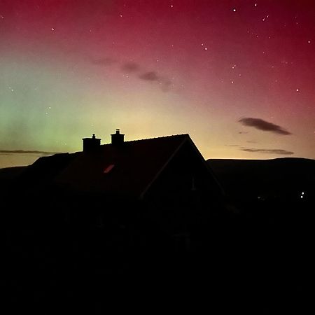 Pant Llwyd Farm Villa Llangynidr Екстериор снимка