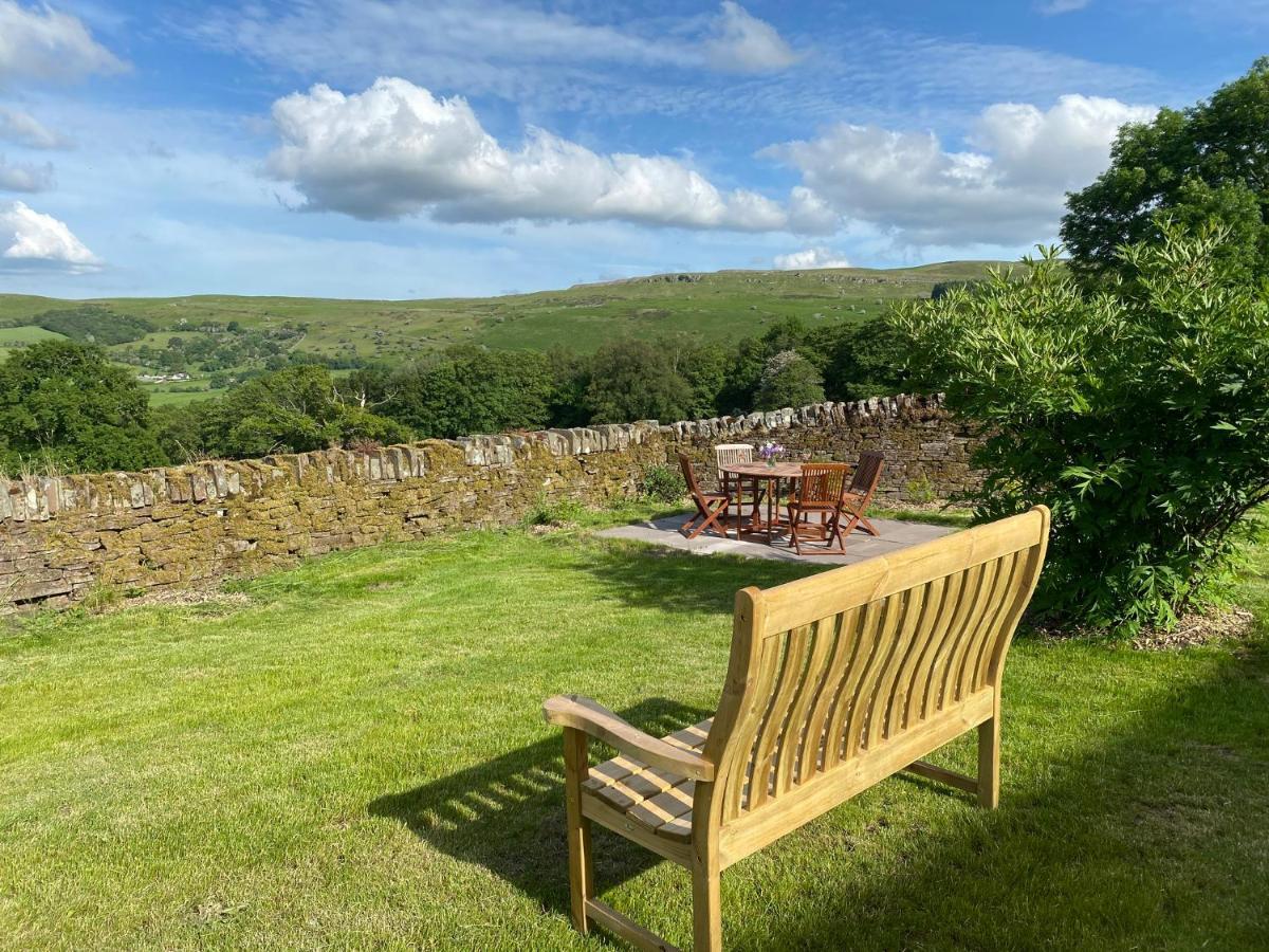 Pant Llwyd Farm Villa Llangynidr Екстериор снимка